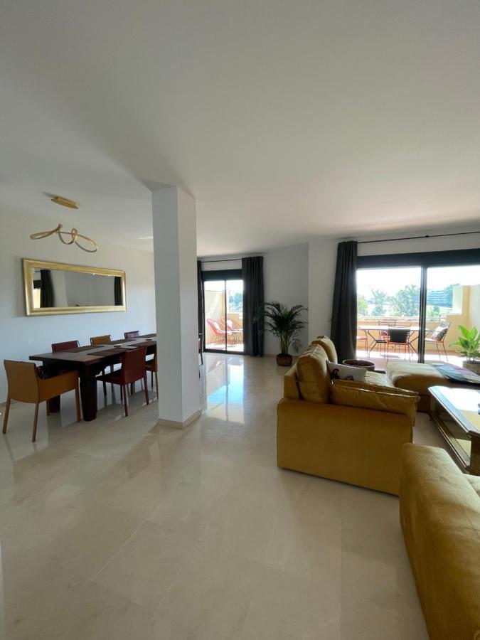 Casa De Loros Apartment *